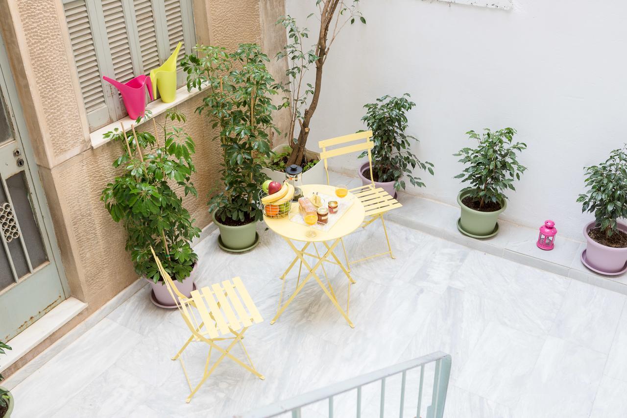 Grandma'S Chic & Bright Athenian Home With A Patio Eksteriør bilde